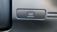 Volvo XC40 2.0 B3P Plus Dark 5dr Auto Petrol Estate